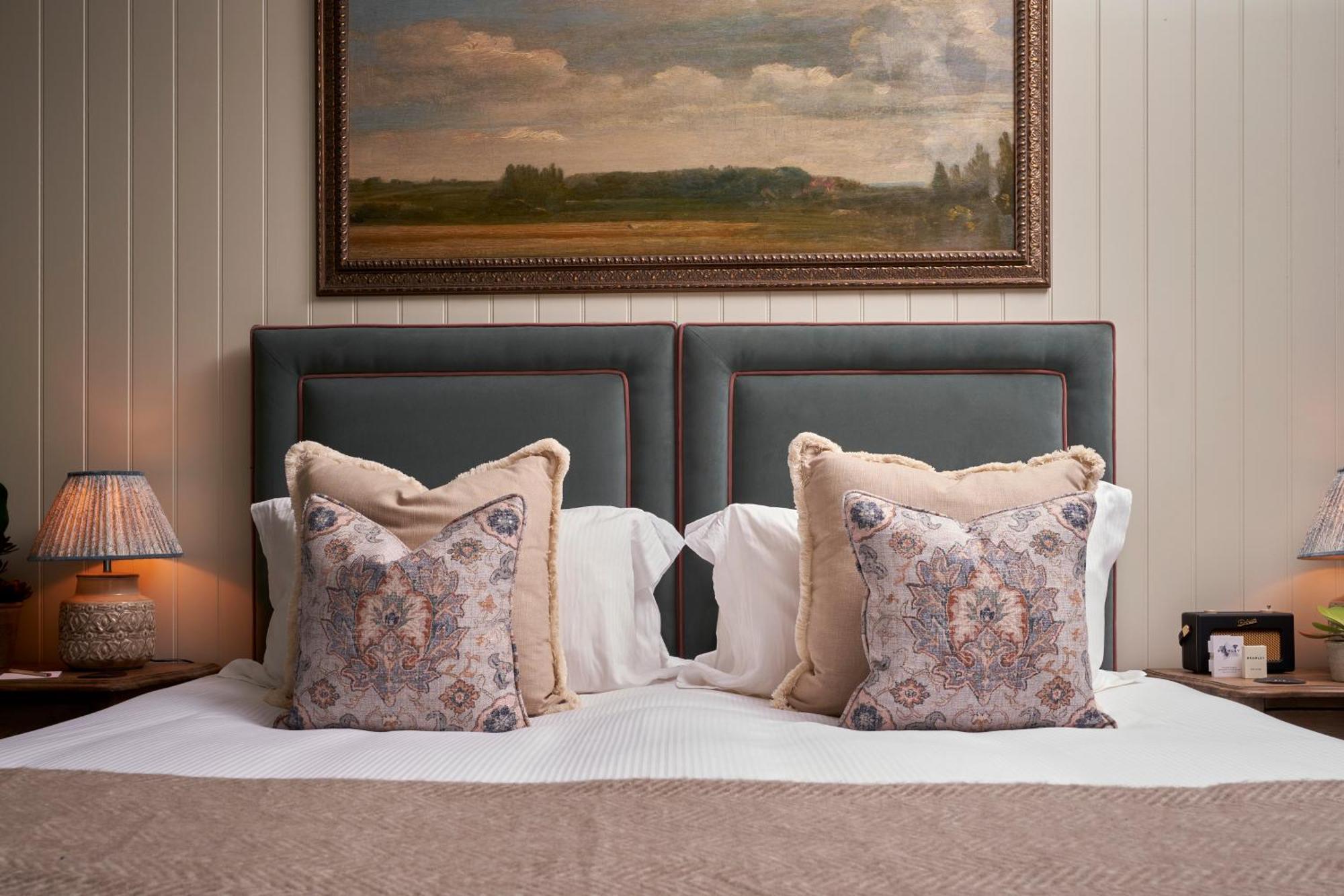 The Lion Inn Winchcombe Ngoại thất bức ảnh