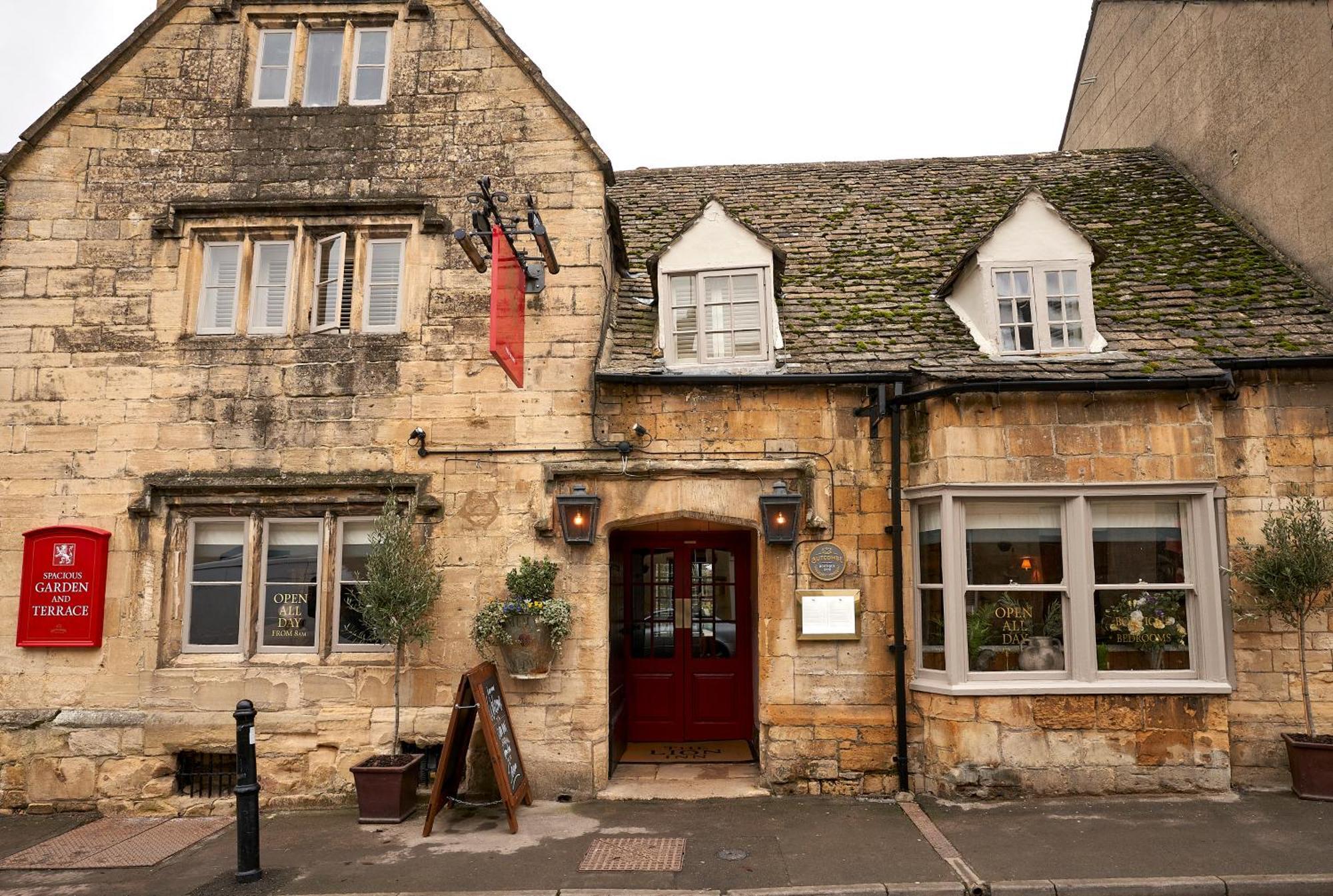 The Lion Inn Winchcombe Ngoại thất bức ảnh