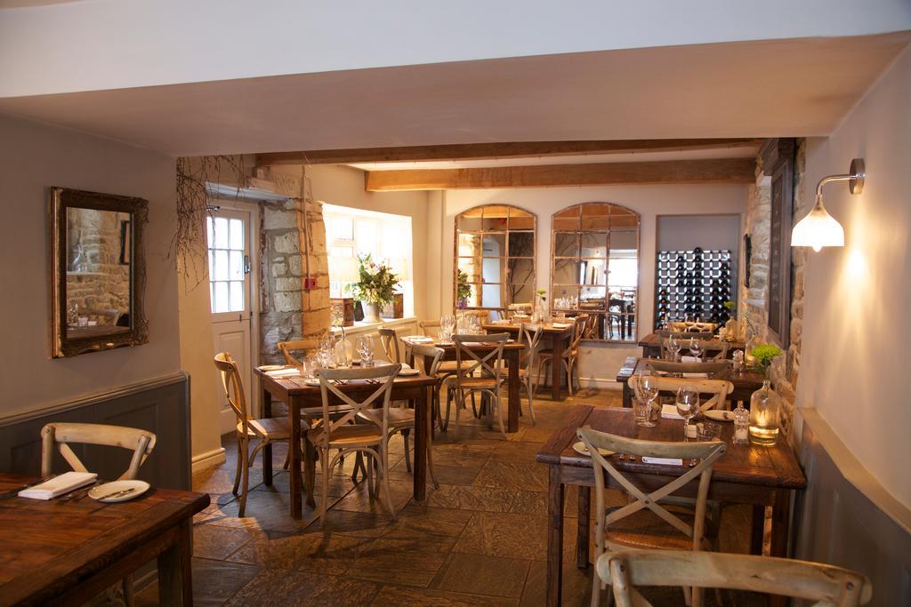 The Lion Inn Winchcombe Ngoại thất bức ảnh