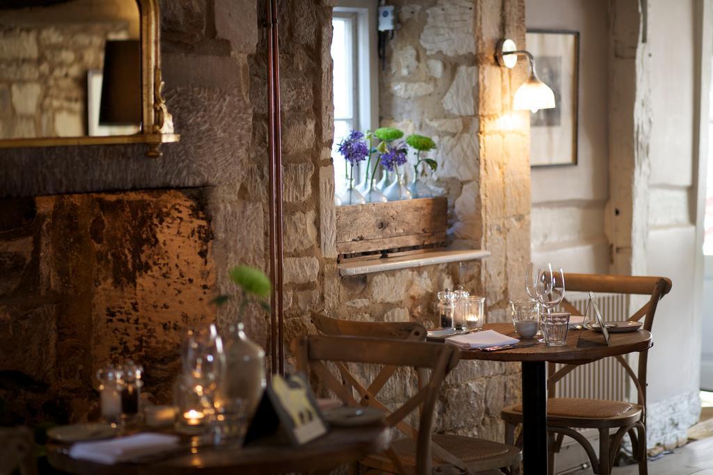 The Lion Inn Winchcombe Ngoại thất bức ảnh